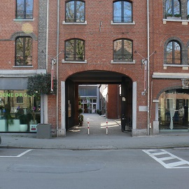 urban-clinic-oude-leeuwenrui-ingang-brouwersvliet